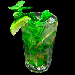 Мохито(Ром-БелыйЛаймСвежий,МятаСвежая,СахарныйСироп,Содовая)